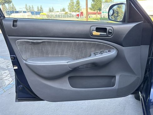 Used 2005 Honda Civic LX image 27