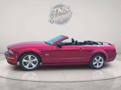 Used 2008 Ford Mustang GT Premium RWD image 2