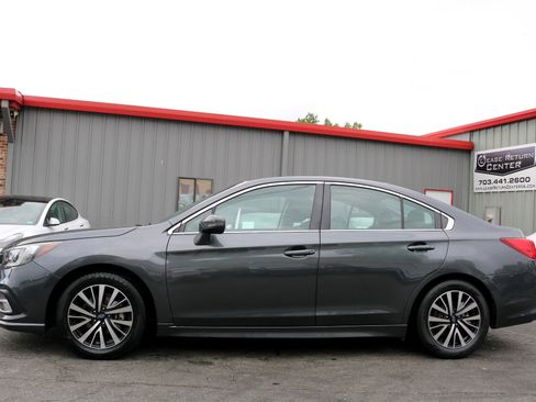 Used 2019 Subaru Legacy 2.5i Premium image 4