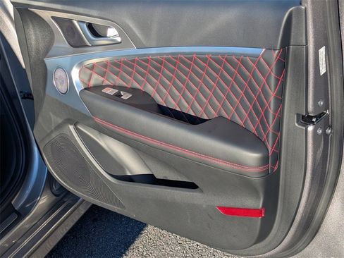 Used 2025 Genesis G70 3.3T Advanced w/ Sport Prestige Package image 13