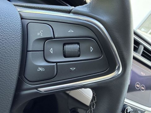 Used 2023 Buick Encore GX Preferred w/ Cold Weather Comfort Package AWD/4WD image 20