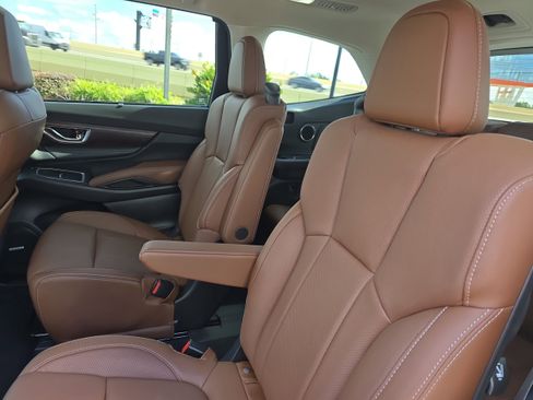 Used 2024 Subaru Ascent Touring image 16