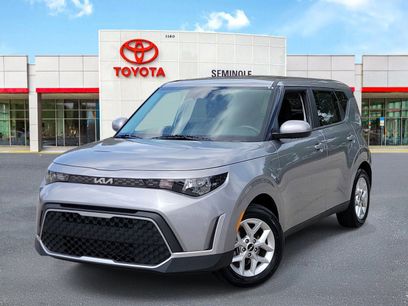 Used 2025 Kia Soul LX w/ LX Technology Package