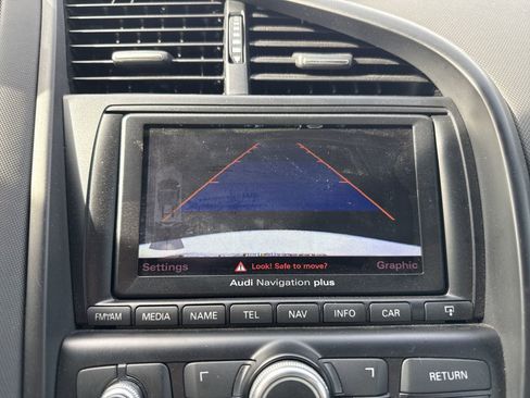 Used 2012 Audi R8 V8 AWD/4WD image 17