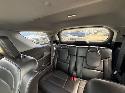 Used 2021 Ford Explorer Limited AWD/4WD image 27