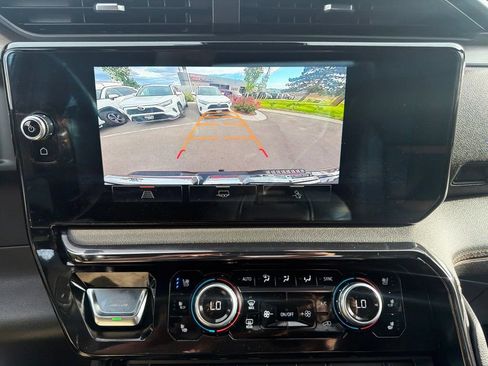 Used 2022 GMC Sierra 1500 AT4 AWD/4WD image 31