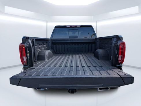 Used 2023 GMC Sierra 1500 Denali w/ Technology Package AWD/4WD image 13