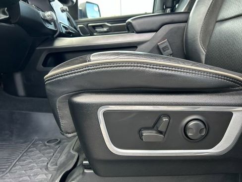 Used 2023 RAM 1500 Laramie AWD/4WD image 31
