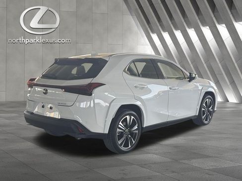 Certified 2026 Lexus UX 300h FWD w/ Accessory Package (Z1) image 6