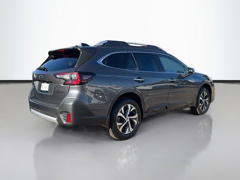 Used 2021 Subaru Outback Touring XT image 3