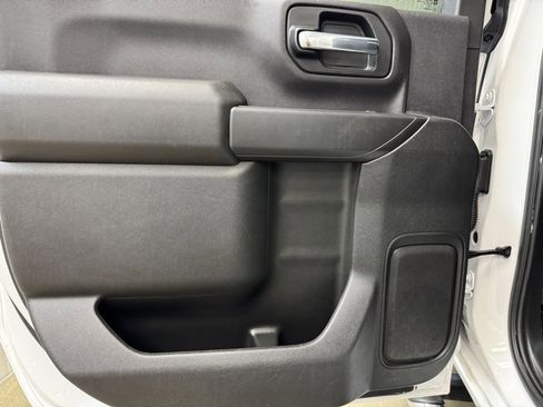 Used 2023 Chevrolet Silverado 2500 LT w/ Convenience Package image 16