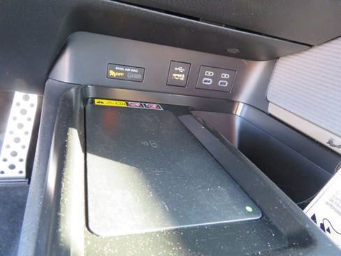 Certified 2026 Toyota Camry SE image 25