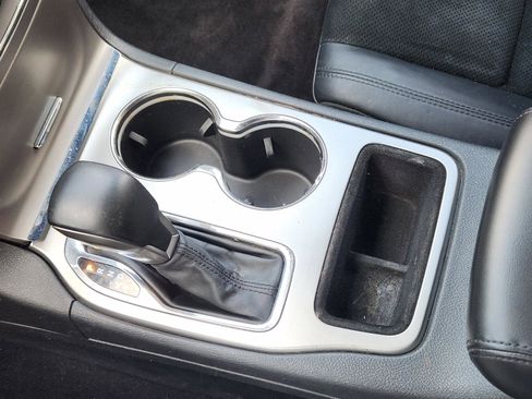 Used 2018 Jeep Grand Cherokee Altitude image 20