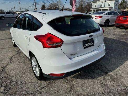 Used 2015 Ford Focus SE image 10
