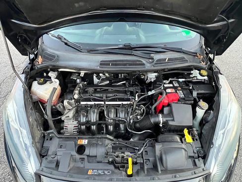 Used 2019 Ford Fiesta SE image 15