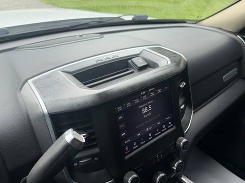 Used 2019 RAM 2500 Big Horn AWD/4WD image 48