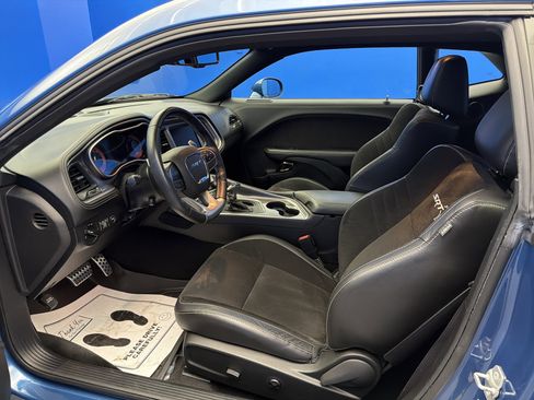 Used 2020 Dodge Challenger SRT Hellcat Redeye RWD image 13