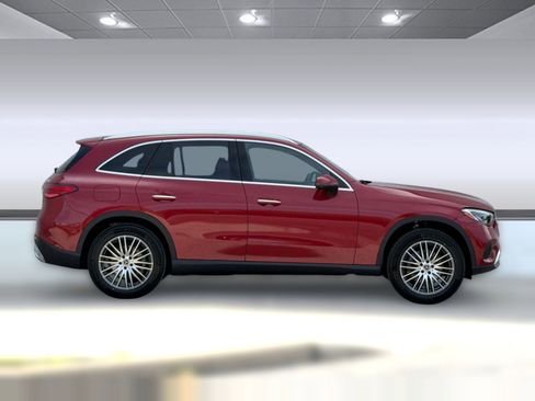 New 2026 Mercedes-Benz GLC 300 4MATIC image 8