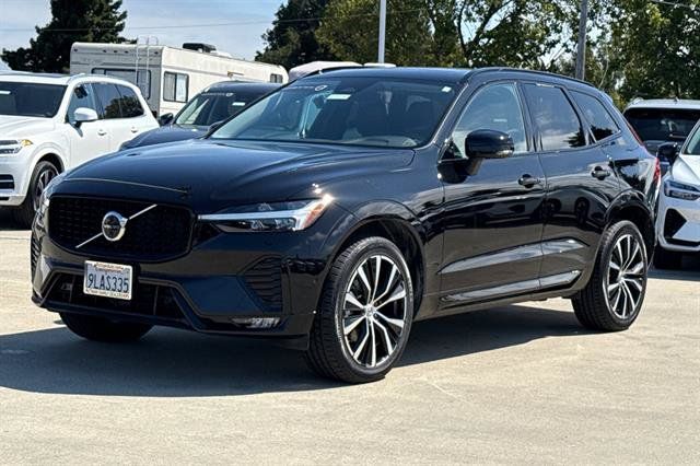 Certified 2024 Volvo XC60 B5 Plus w/ Protection Package Premier AWD/4WD image 7