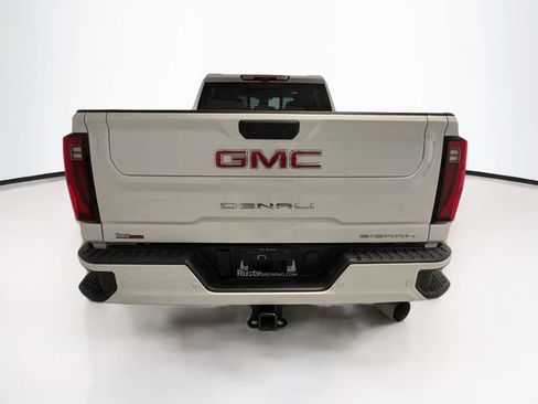 Used 2025 GMC Sierra 3500 Denali w/ Denali Reserve Package AWD/4WD image 6