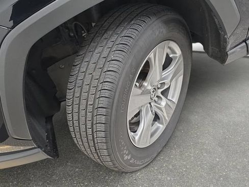 Certified 2024 Toyota RAV4 XLE FWD image 26