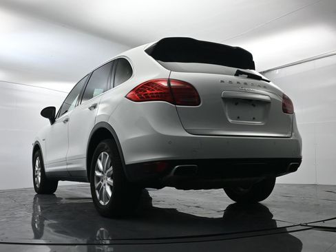 Used 2014 Porsche Cayenne Diesel image 46