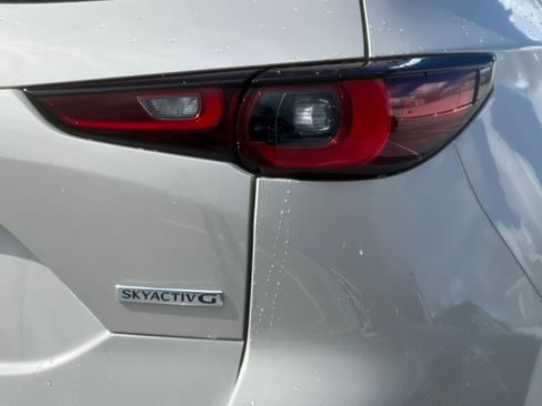 New 2025 MAZDA CX-5 AWD 2.5 S w/ Premium Plus Pkg image 31