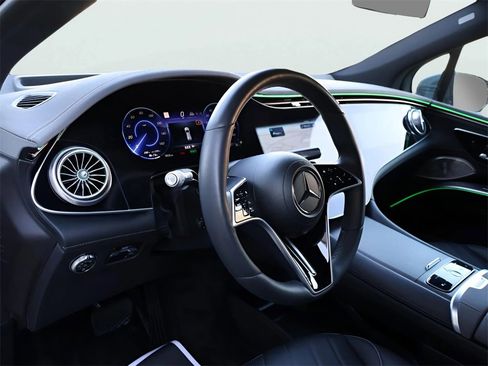 Certified 2023 Mercedes-Benz EQS 580 4MATIC SUV image 19