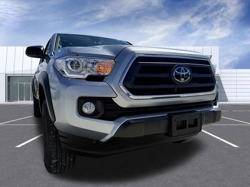 Used 2023 Toyota Tacoma SR5 w/ SX Package RWD image 8