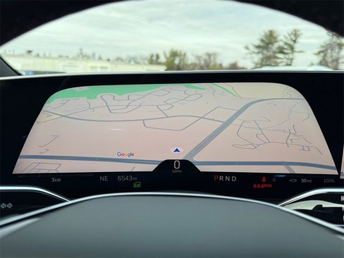 Used 2024 Cadillac Lyriq Luxury image 17