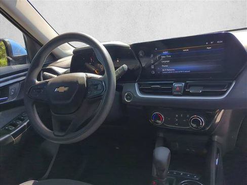 Used 2024 Chevrolet TrailBlazer LT FWD image 26