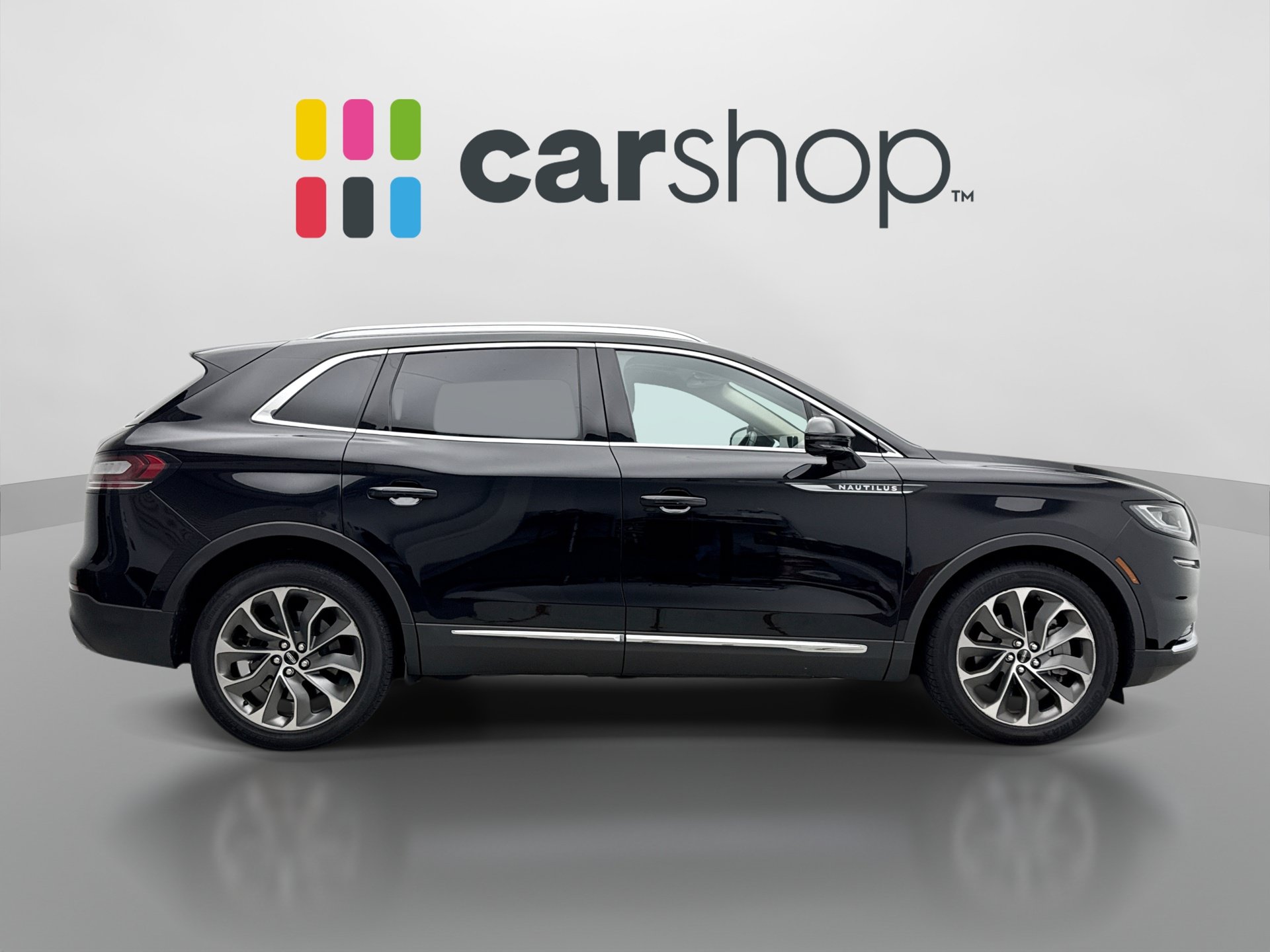 Used 2022 Lincoln Nautilus Reserve w/ Luxury Package AWD/4WD image 6