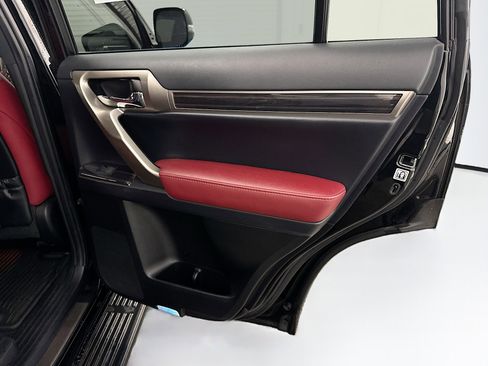 Used 2020 Lexus GX 460 Premium w/ Premium Package AWD/4WD image 33