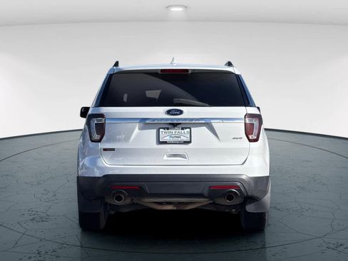Used 2017 Ford Explorer 4WD image 7