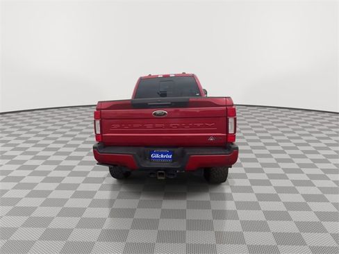 Used 2022 Ford F250 Lariat w/ Black Appearance Package image 7