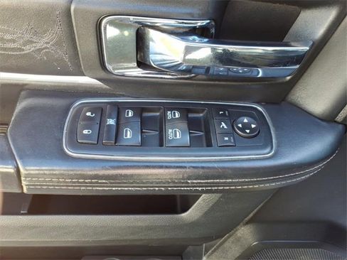 Used 2017 RAM 1500 Limited image 9