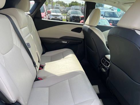 Used 2024 Lexus RX 350 AWD w/ Accessory Package (K3) image 9