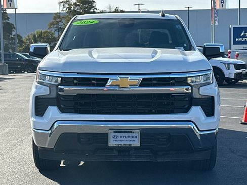 Used 2024 Chevrolet Silverado 1500 LT w/ Protection Package image 8