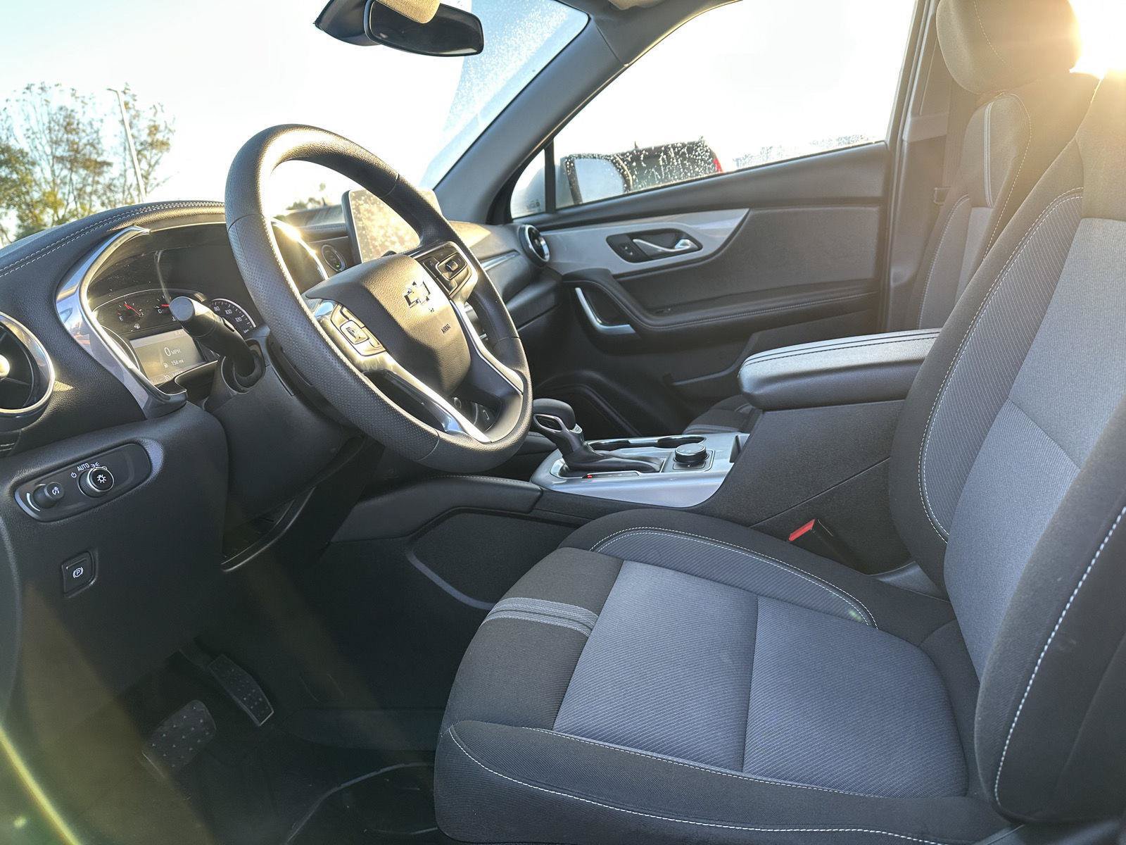 Used 2024 Chevrolet Blazer LT AWD/4WD image 14