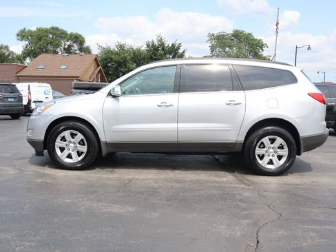 Used 2012 Chevrolet Traverse LT AWD/4WD image 2