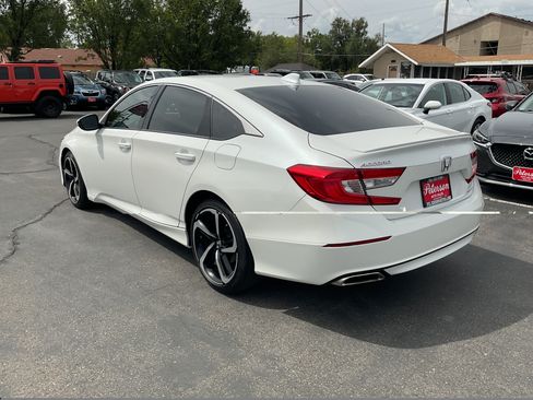 Used 2020 Honda Accord Sport image 7