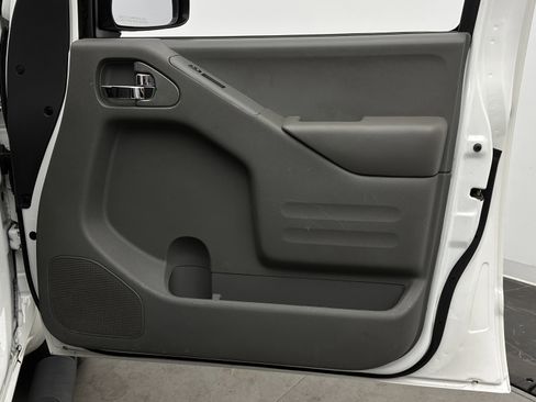 Used 2020 Nissan Frontier S w/ S Utility Package image 25