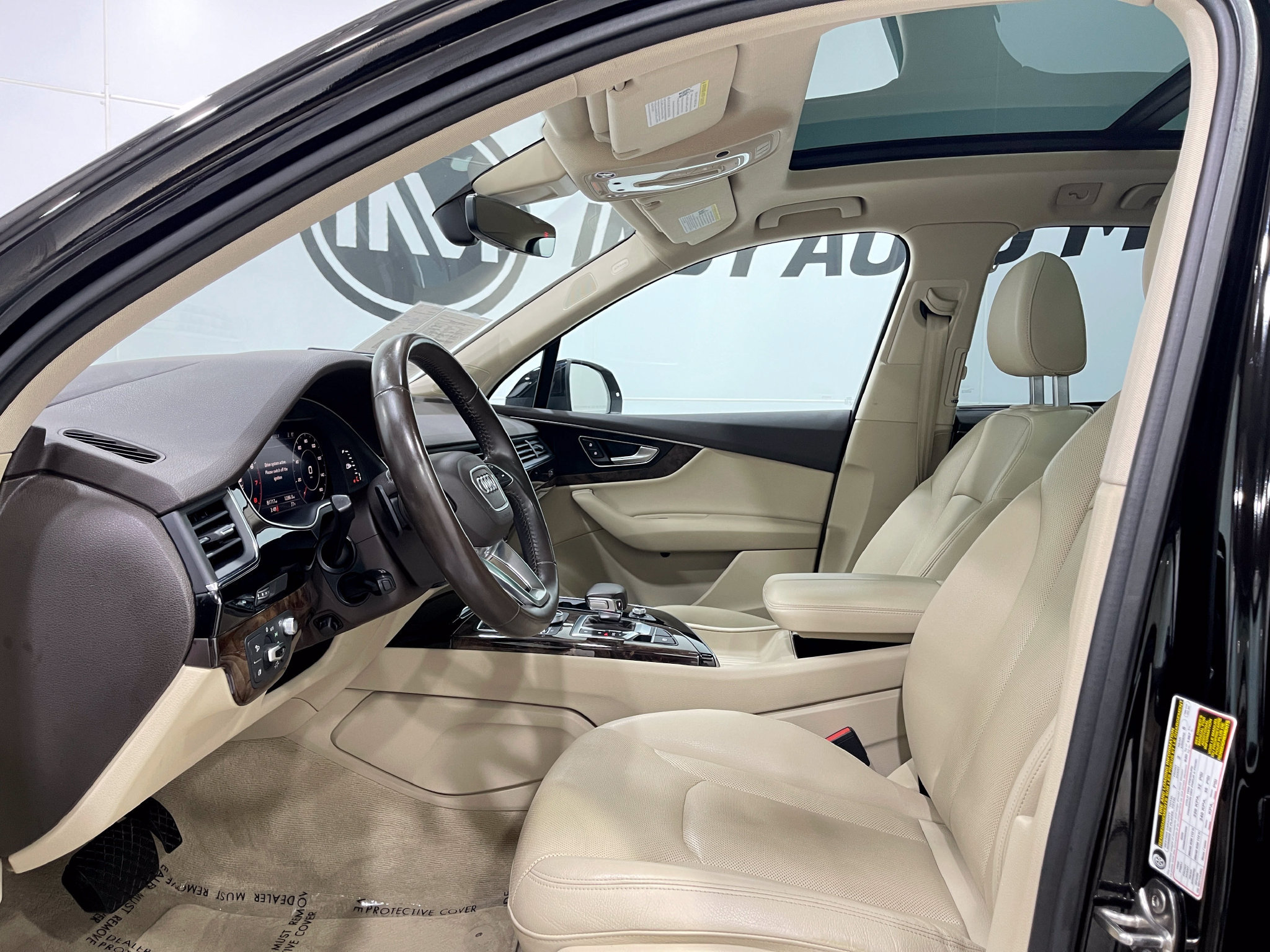 Used 2018 Audi Q7 3.0T Prestige w/ Prestige Package AWD/4WD image 13