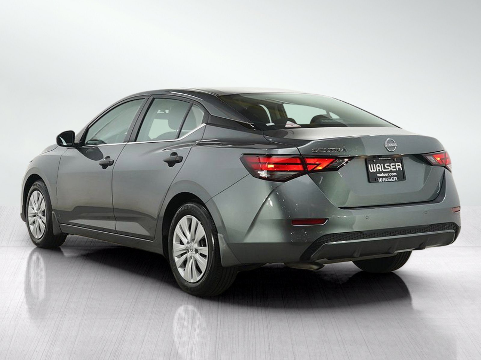 Used 2025 Nissan Sentra S FWD image 3