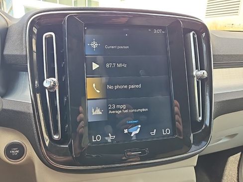 Used 2019 Volvo XC40 T5 Momentum AWD/4WD image 47