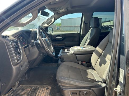 Used 2019 Chevrolet Silverado 1500 LT w/ Texas Edition image 12