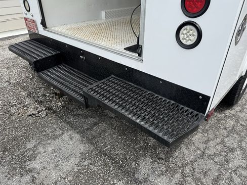 Used 2023 Ford E-350 and Econoline 350 Super Duty w/ Power Windows & Locks Group RWD image 31