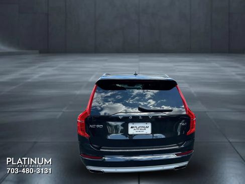 Used 2020 Volvo XC90 T6 Momentum AWD/4WD image 7
