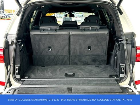 Used 2022 BMW X7 M50i w/ Cold Weather Package AWD/4WD image 32