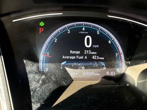 Used 2020 Honda Civic LX image 27